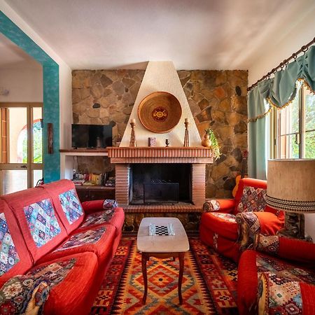 Resonance Experience - Tranquil Room Close To Beaches And Sacred Sites Sant Isidoro  Extérieur photo